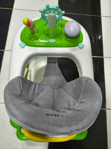 Andador para bebê ?