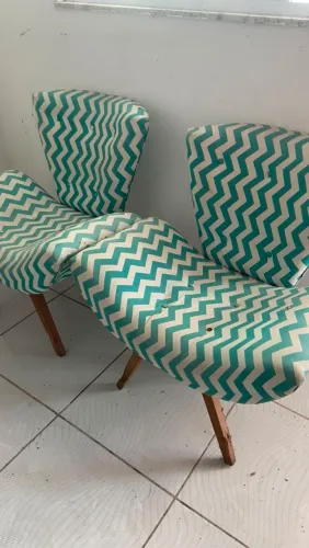 Par de Poltronas Decorativas - Modernas e Confortáveis