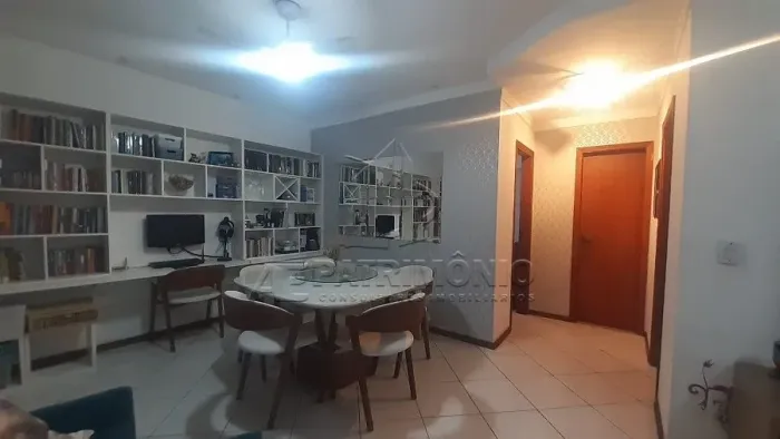 APARTAMENTO,2 Dormitorio(s) TOPÁZIO - ED. (BARÃO)