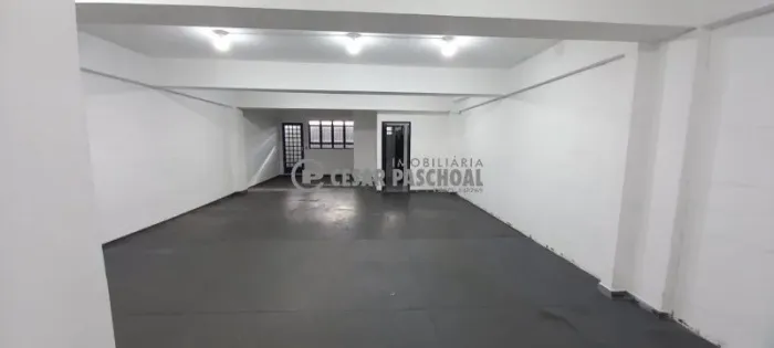 Salão Comercial Normal Jardim Novo Mundo Salão de 140 M² com Excelente Localização 2 wc co