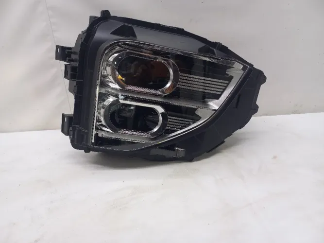 Farol Inferior Eclipse Cross 23/25 Ld