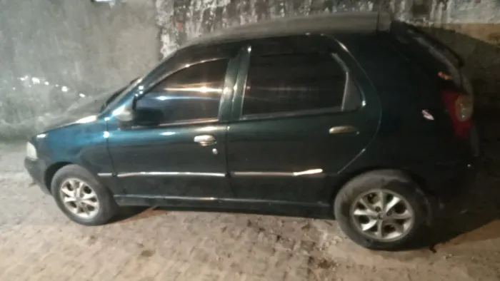 Vendo carro Palio ano 2006 completo