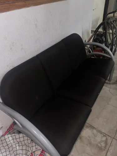 Sofá Recepção/Escritório + mesa de centro