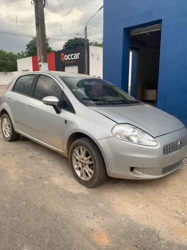 Fiat Punto Attractive Italia 1.4 F.flex 8V 5P 2012