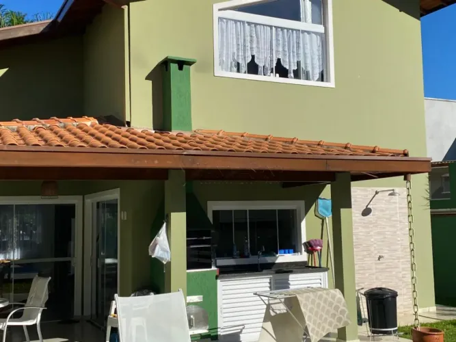 Casa em Condomínio Fechado ? Praia da Mococa - Caraguatatuba/SP