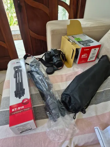 Câmera cânon com suporte!!