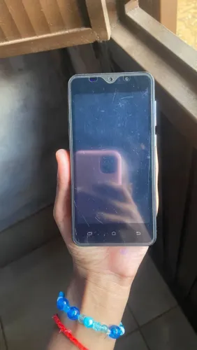 Celular Leioa (para retirar peças) Usado