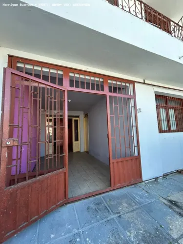 Casa para Venda em Maceió, Prado, 4 dormitórios, 2 suítes, 3 banheiros, 1 vaga