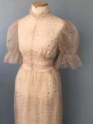 Vestido de festa manga princesa 