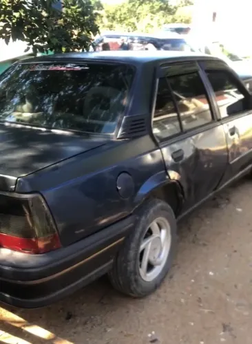 Chevrolet Monza GL 2.0 Efi/sl/l/650/club/barc.2e4p (álcool) 1994