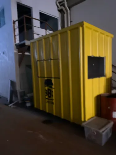 Vende-se um trailer fixo