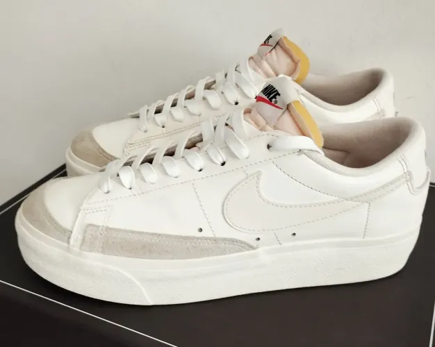 Tênis Nike blazer 40