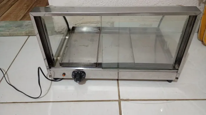 Estufa 3 bandejas + Máquina de Moer Tempero Elétrica - Ótimo Estado