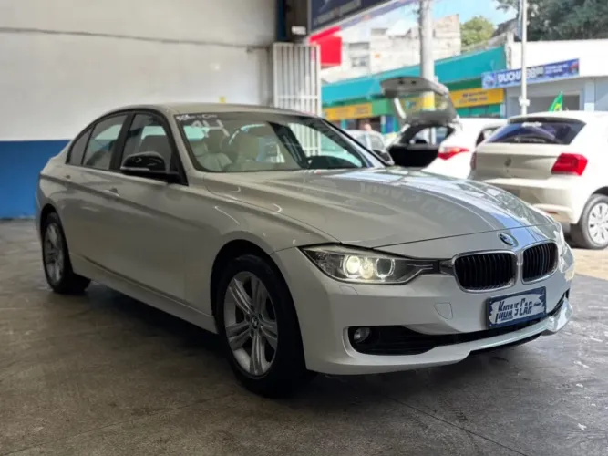 BMW 320I A 2.0 Turbo/activeflex 16V 184cv 4P 2014