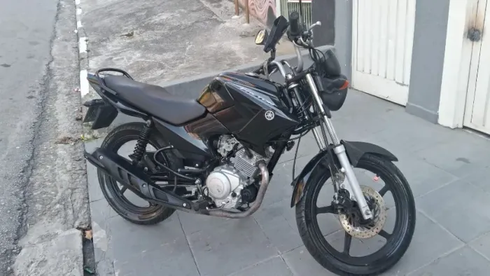 Moto Econômica e Conservada