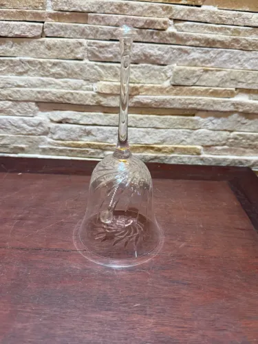 Sino Decorativo em Cristal Lapidado Vintage 24cm