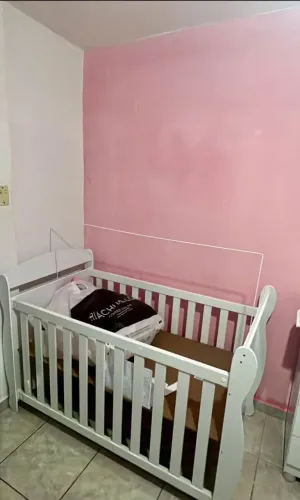 Berço com colchão