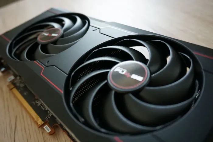 Placa de vídeo AMD RX 6600 Sapphire Pulse 8 GB