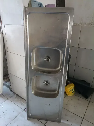 Pia duas cubas 