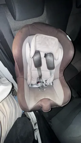Cadeira de bebê de carro