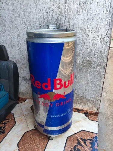 Cooler red bull