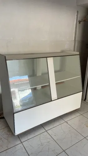 BALCÃO VITRINE EXPOSITOR (FAÇO ENTREGA)
