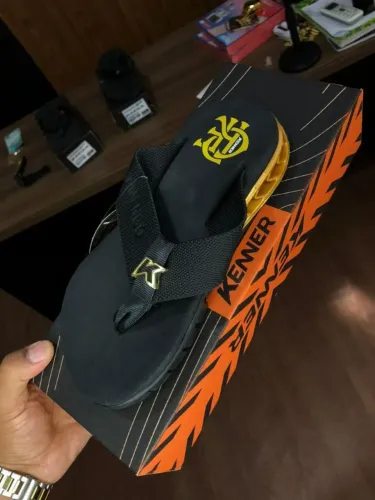 Chinelo Kenner 1° linha 