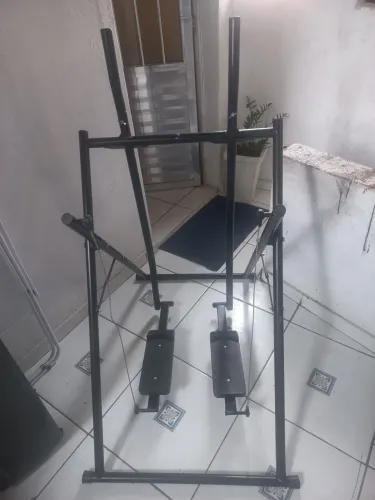 Vendo um simulador de caminhada,   semi-novo em perfeito funcionamento.  