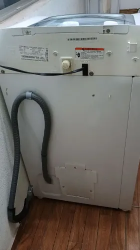 MÁQUINA DE LAVAR 8 KG