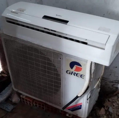 CENTRAL DE AR GLEE 18000 BTUS EM EXCELENTE ESTADO