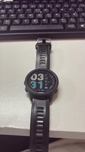 Garmin Forerunner 955 Solar Preto.