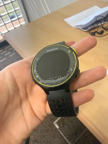 Relógio Garmin Forerunner 230. Boa bateria