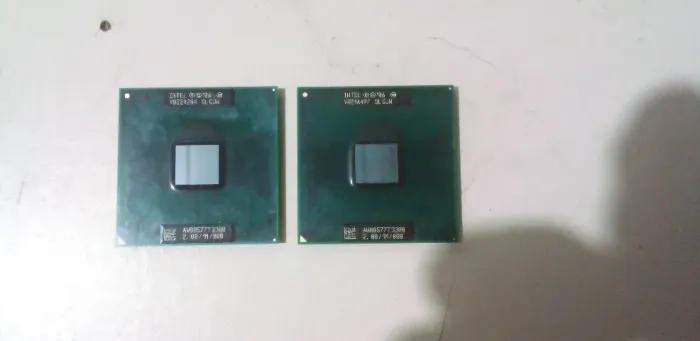 Kit processadores Intel Celeron® T3300 2.00 GHz