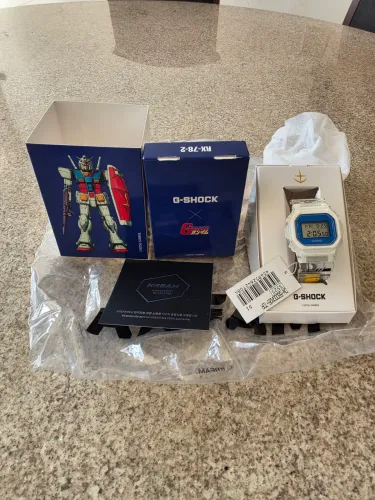Casio Edição Limitada Gundam RX-78-2 Dw5600 gm26-7dr