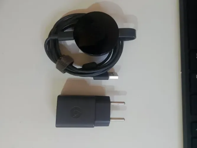 Google Chromecast 2ª Geração Completo - Com Fonte de Tomada Original e Cabo