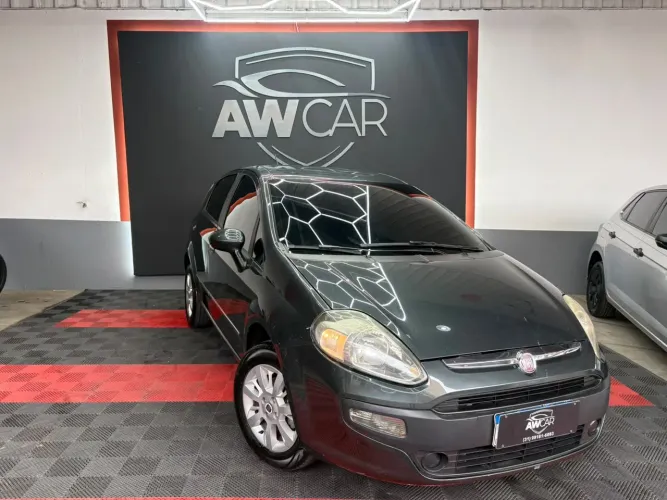 Fiat Punto Attractive 1.4 Fire Flex 8V 5P 2013