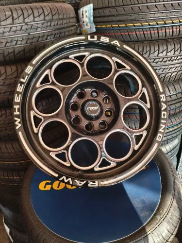 Rodas Raw Racing aro 15 semi novas