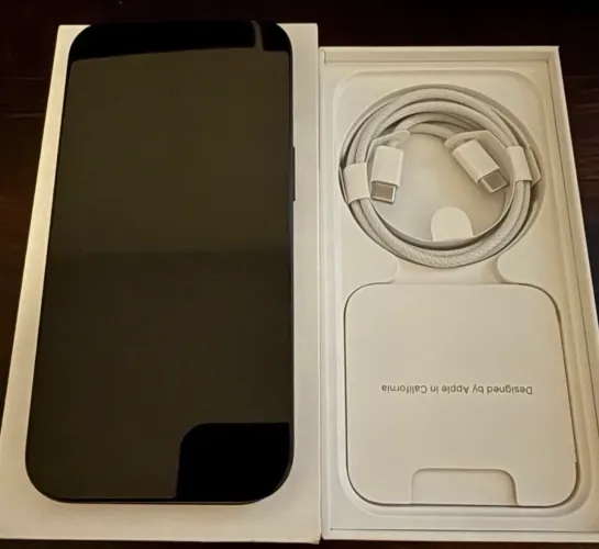 iPhone 15 128 GB preto seminovo Bateria 97% com Nota Fiscal
