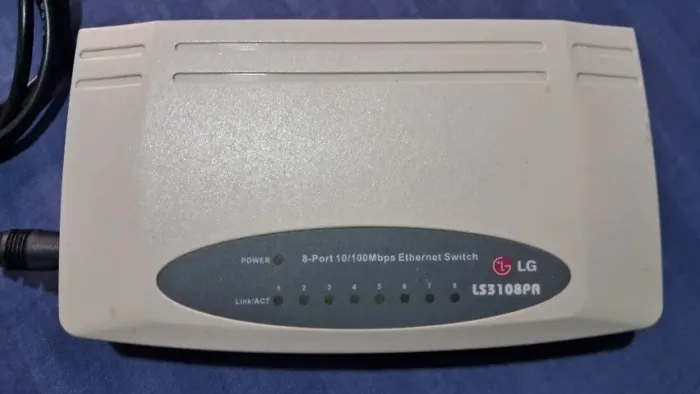 Switch de Rede - LG LS3108PA