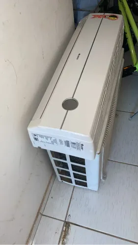 Ar condicionado gree em perfeito estado!! 9 mil btus