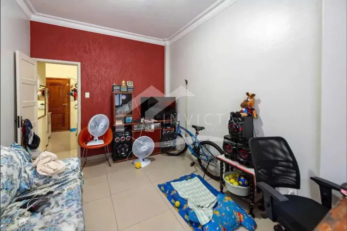 EXCELENTE OPORTUNIDADE DE QUARTO E SALA