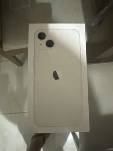 Caixa de iPhone 13 branco 128gb