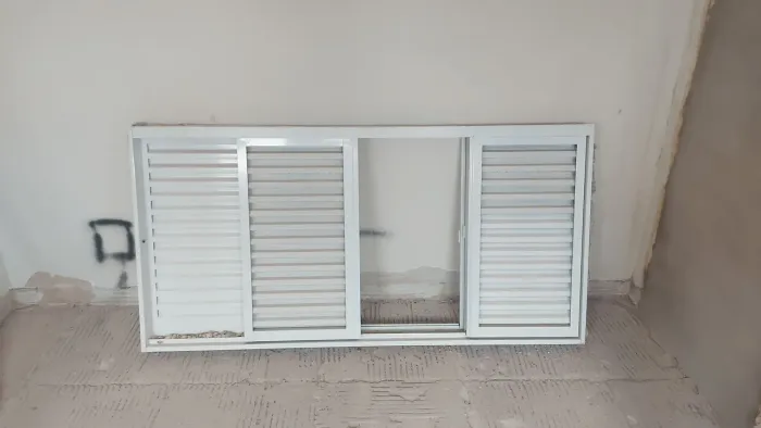 Janela Sasazaki 2m x 1m