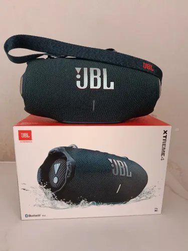 PRA VENDER RÁPIDO JBL a prova d água usada pouca vezes
