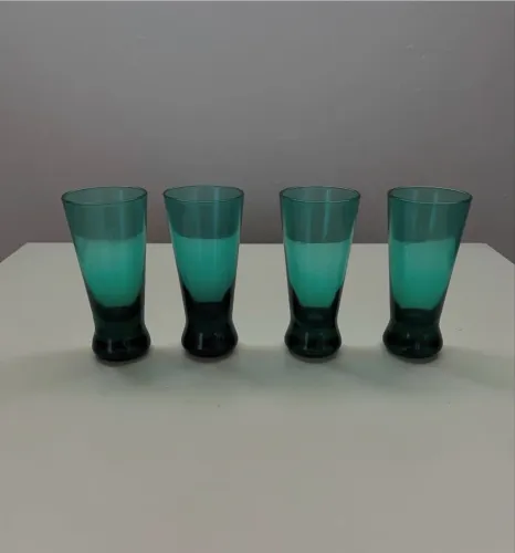 Coleção de copinhos verdes