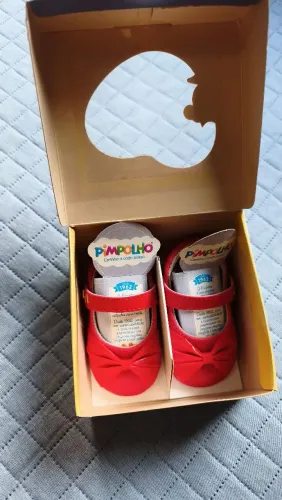 Sapatinho couro vermelho