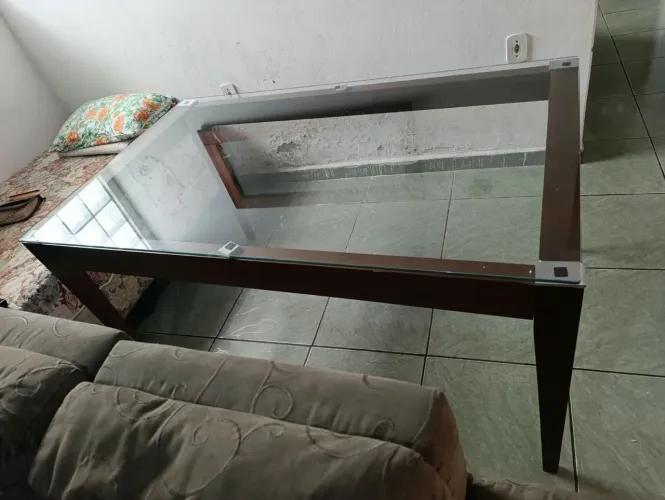Mesa de jantar com tampo de vidro + 6 cadeiras - Estofado muito conservado