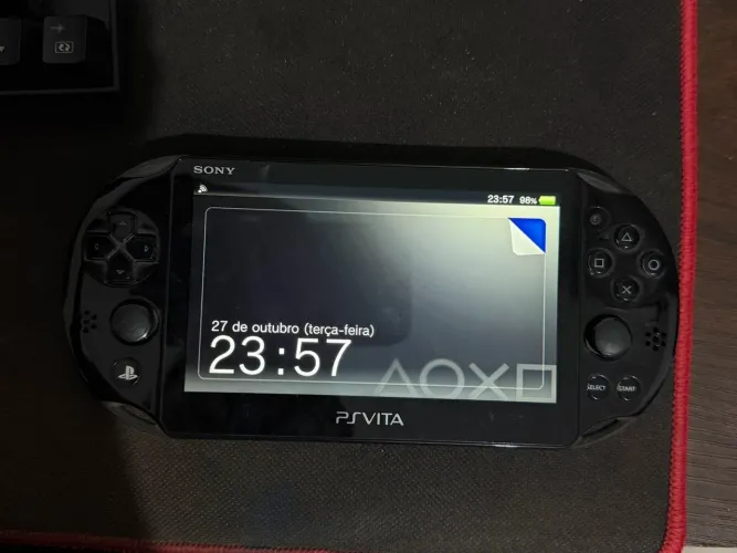 Sony PS Vita Preto Funcionando + Carregador