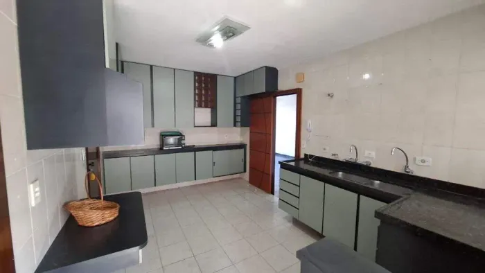 Apartamento mobiliado de 126 m² para Aluguel em Vila Valparaíso, Santo André 3 quartos, 2