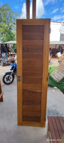 Porta completa no ponto de chumbar